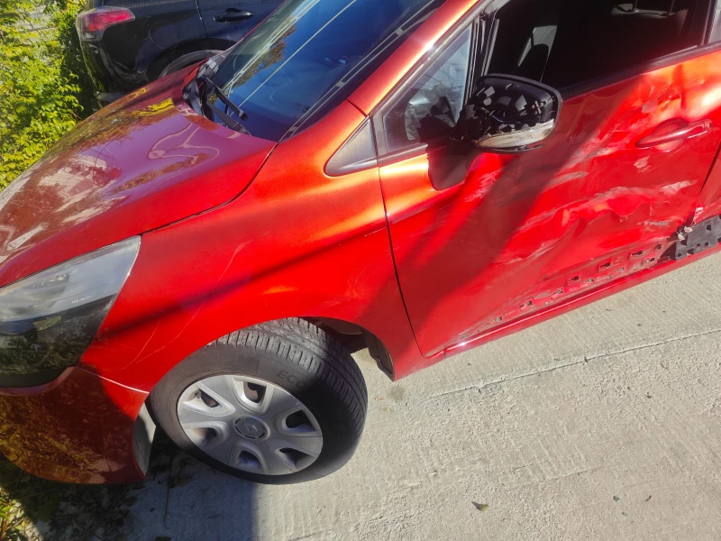 Renault Clio 1.2ГАЗ УДАРЕНА - 6300 лв. / 3221.14 € - 17372052 1