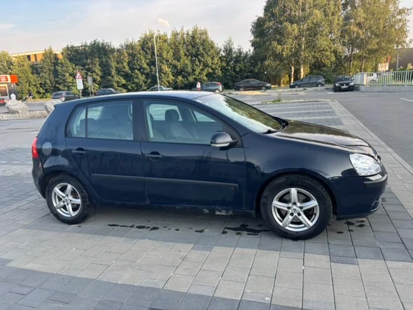 VW Golf 1.9 TDI 109 k.c. 80kW, снимка 4 - Автомобили и джипове - 54063497