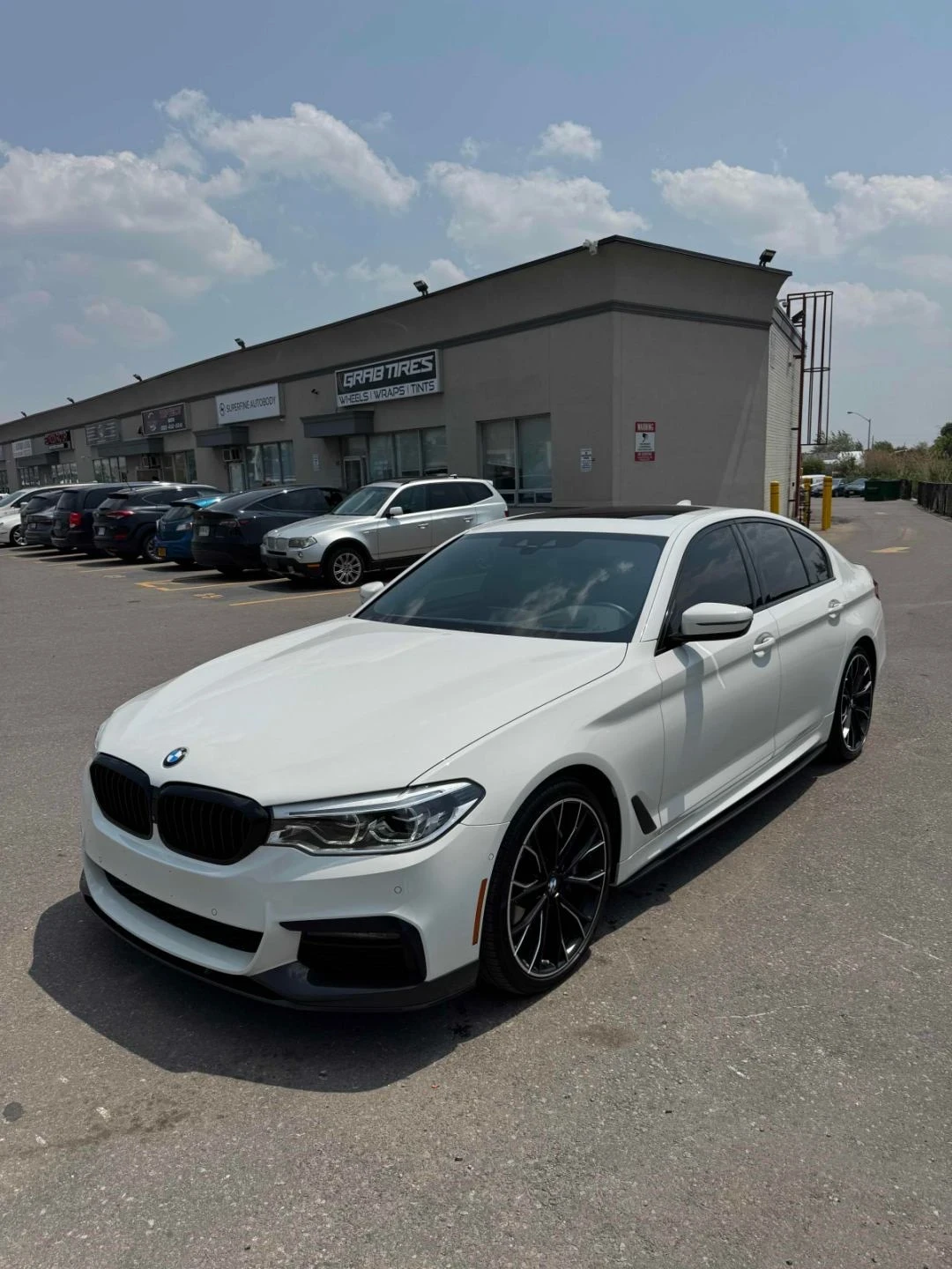 BMW 540 M-pkg* Harman/Kardon* 360View* Подгрев* Пано, снимка 1