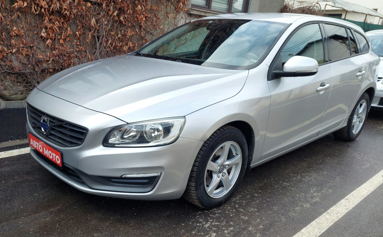 Volvo V60 2.0 d- D4, снимка 1