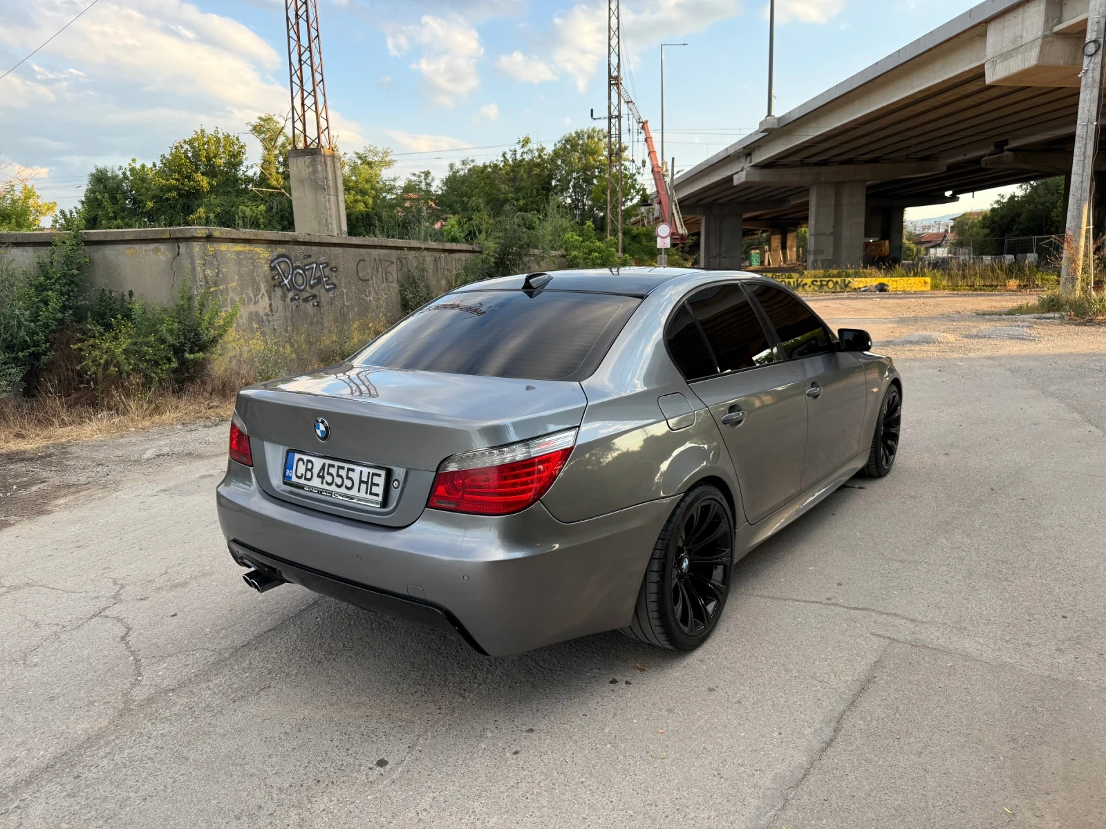 BMW 530 Face SAT  - изображение 4