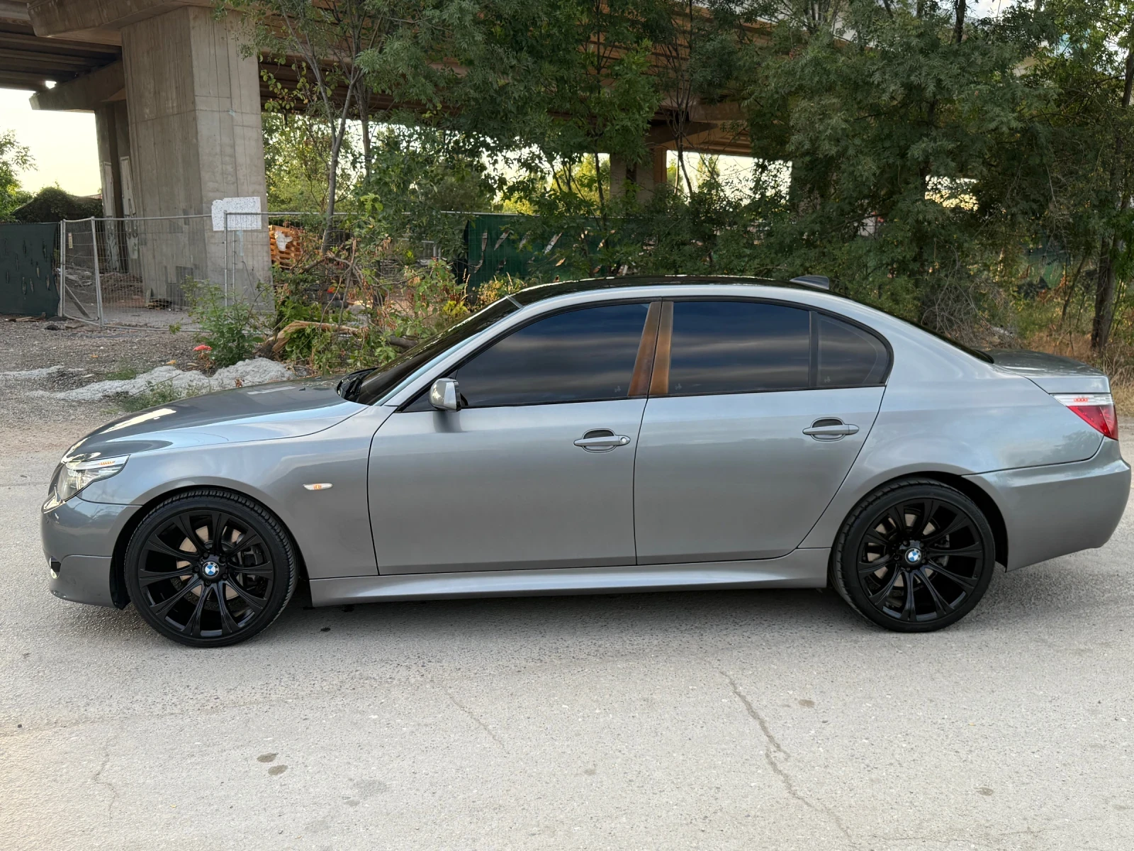 BMW 530 Face SAT  - изображение 2