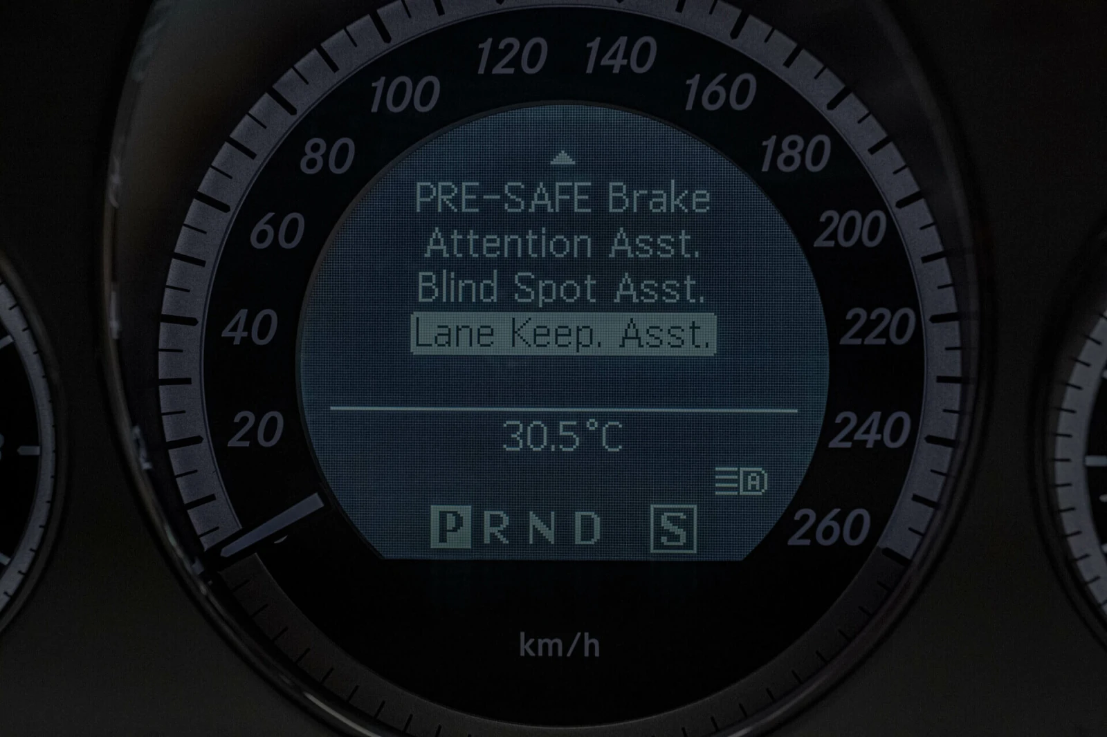 Mercedes-Benz E 250 AMG/4Matic/Distronik/Side Assist/Leader brown/BiXe | Mobile.bg   13