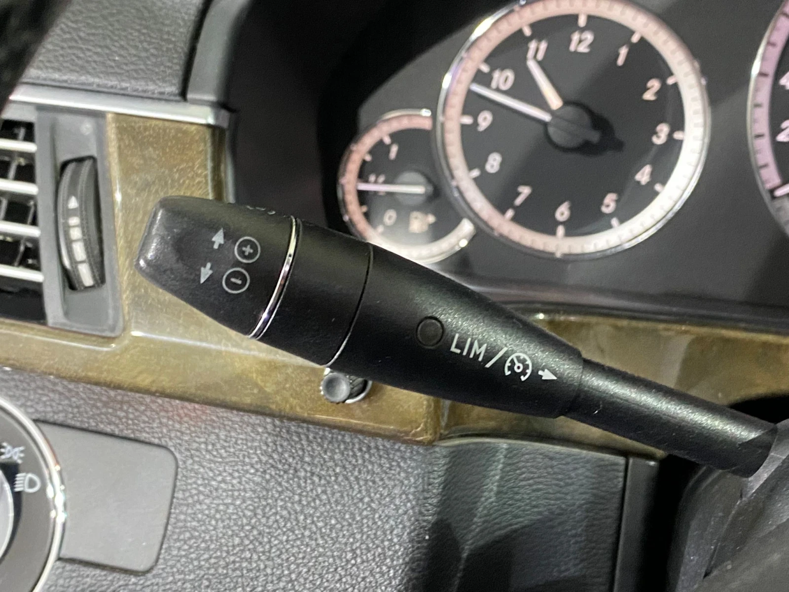 Mercedes-Benz E 350 4 Matic | Mobile.bg   13