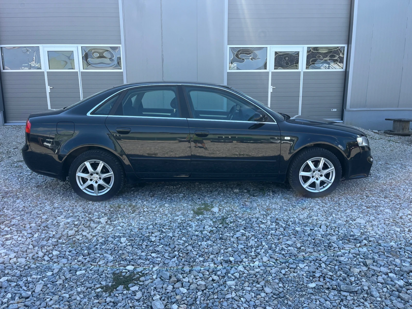 Audi A4 2.0TDI - изображение 3