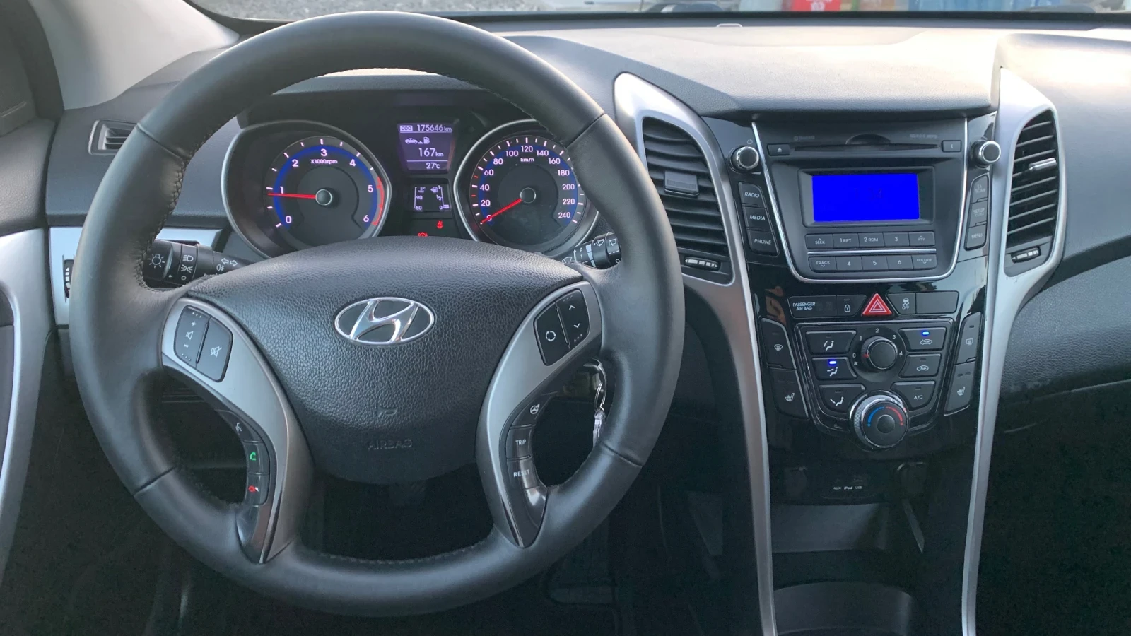 Hyundai I30 1.6crdi* 110hp | Mobile.bg — изображение 13