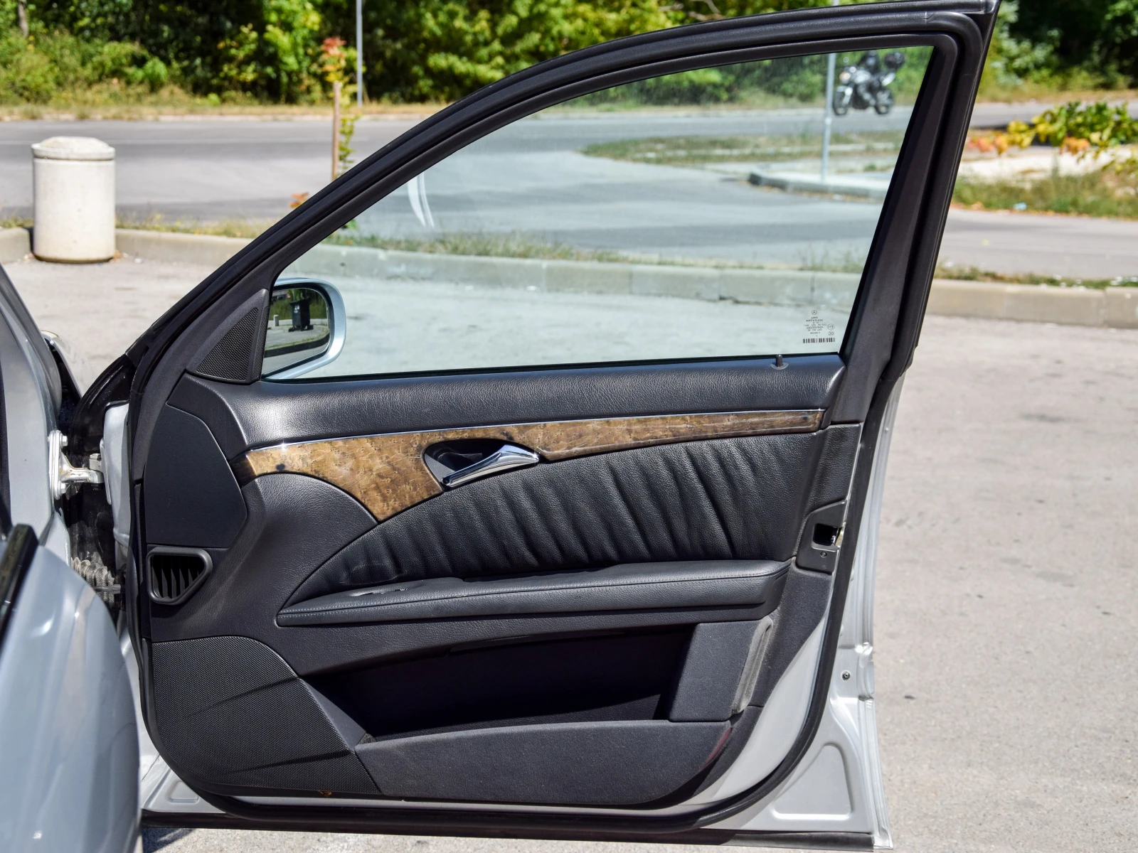 Mercedes-Benz E 320 | Mobile.bg   15