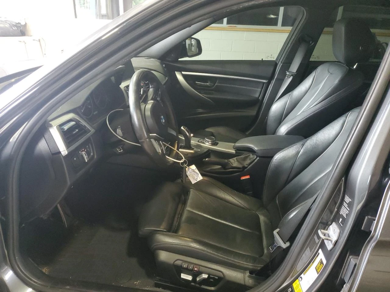 BMW 340 XI  - изображение 7