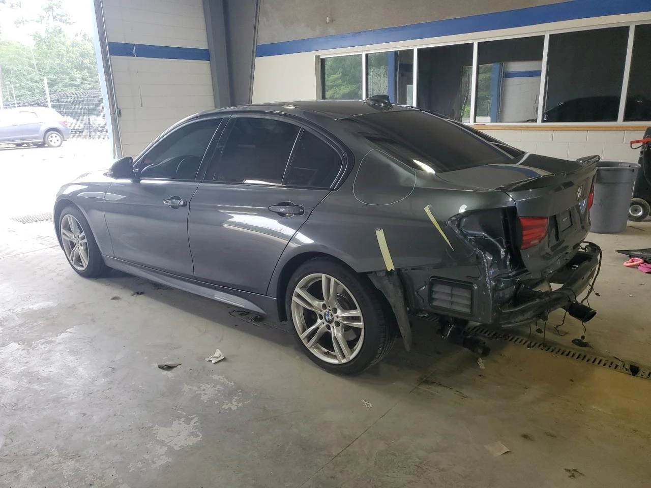 BMW 340 XI  - изображение 2