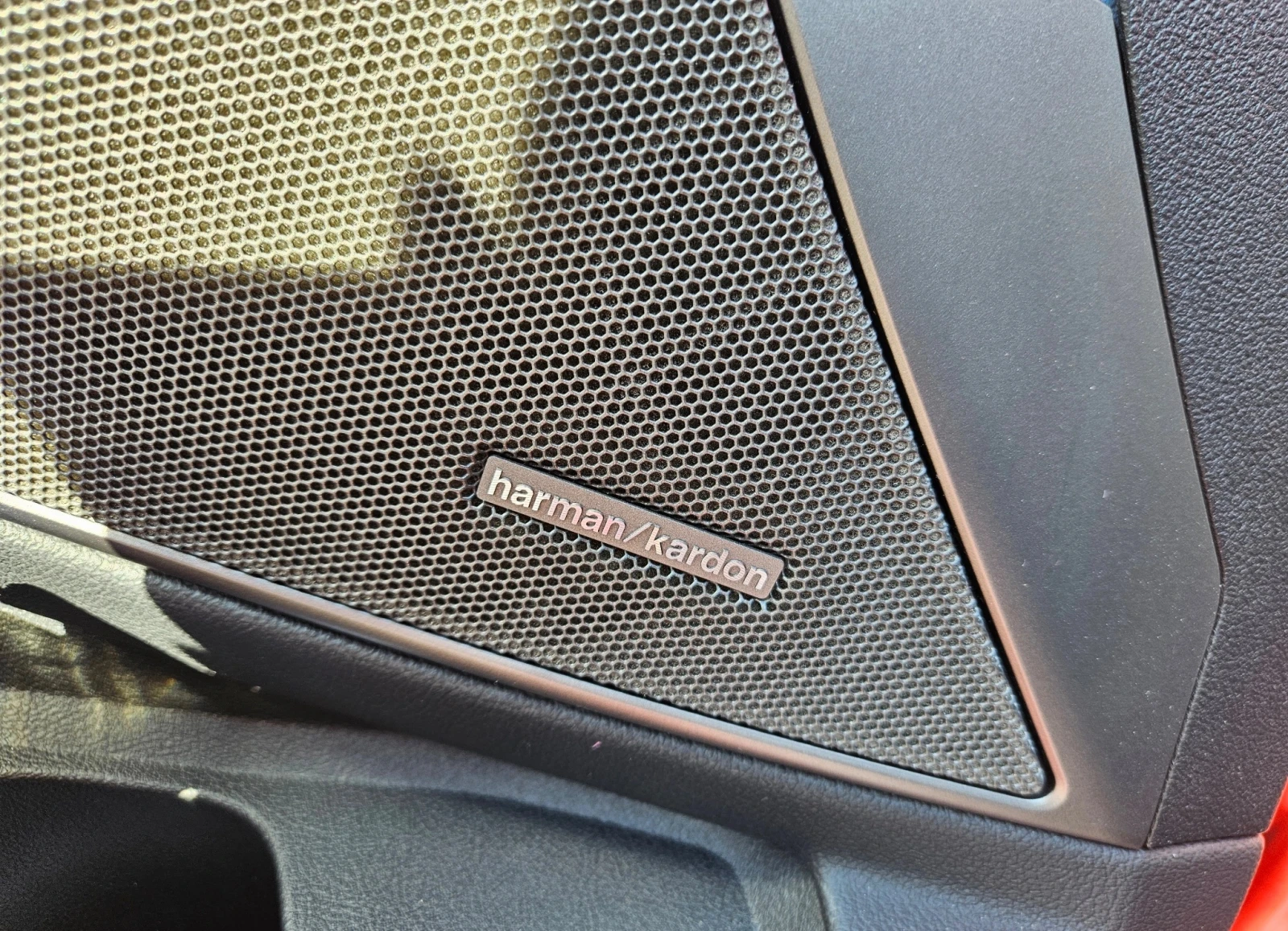 BMW M3 Competition xDrive , Carbon Ceramic - изображение 7