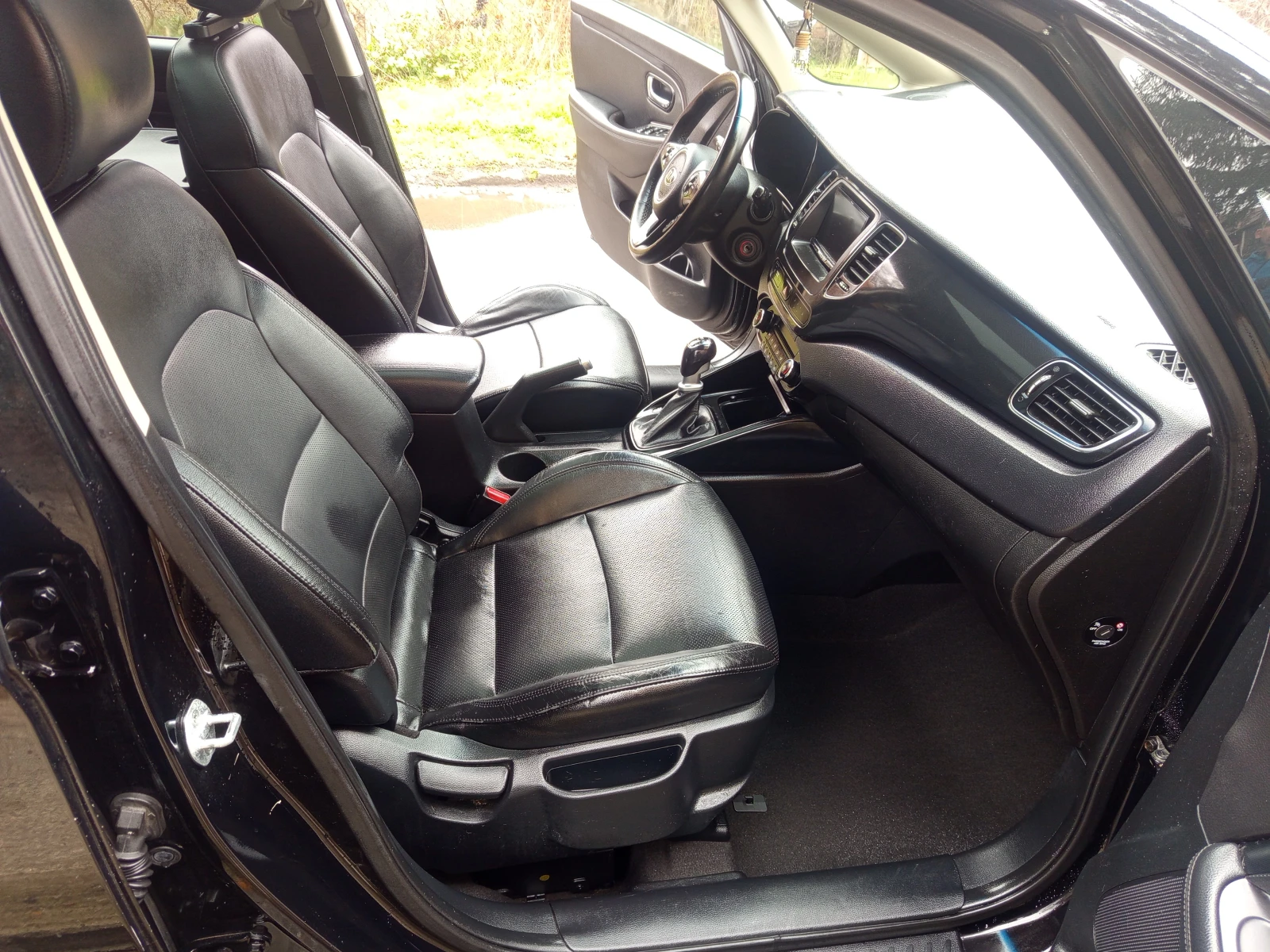 Kia Carens 1.7crdi euro 6 b | Mobile.bg � ����������� 9