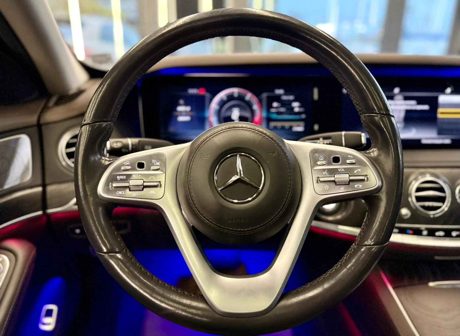 Mercedes-Benz S 400 Long * 4Matic * Pano * 360 * Лизинг - изображение 10