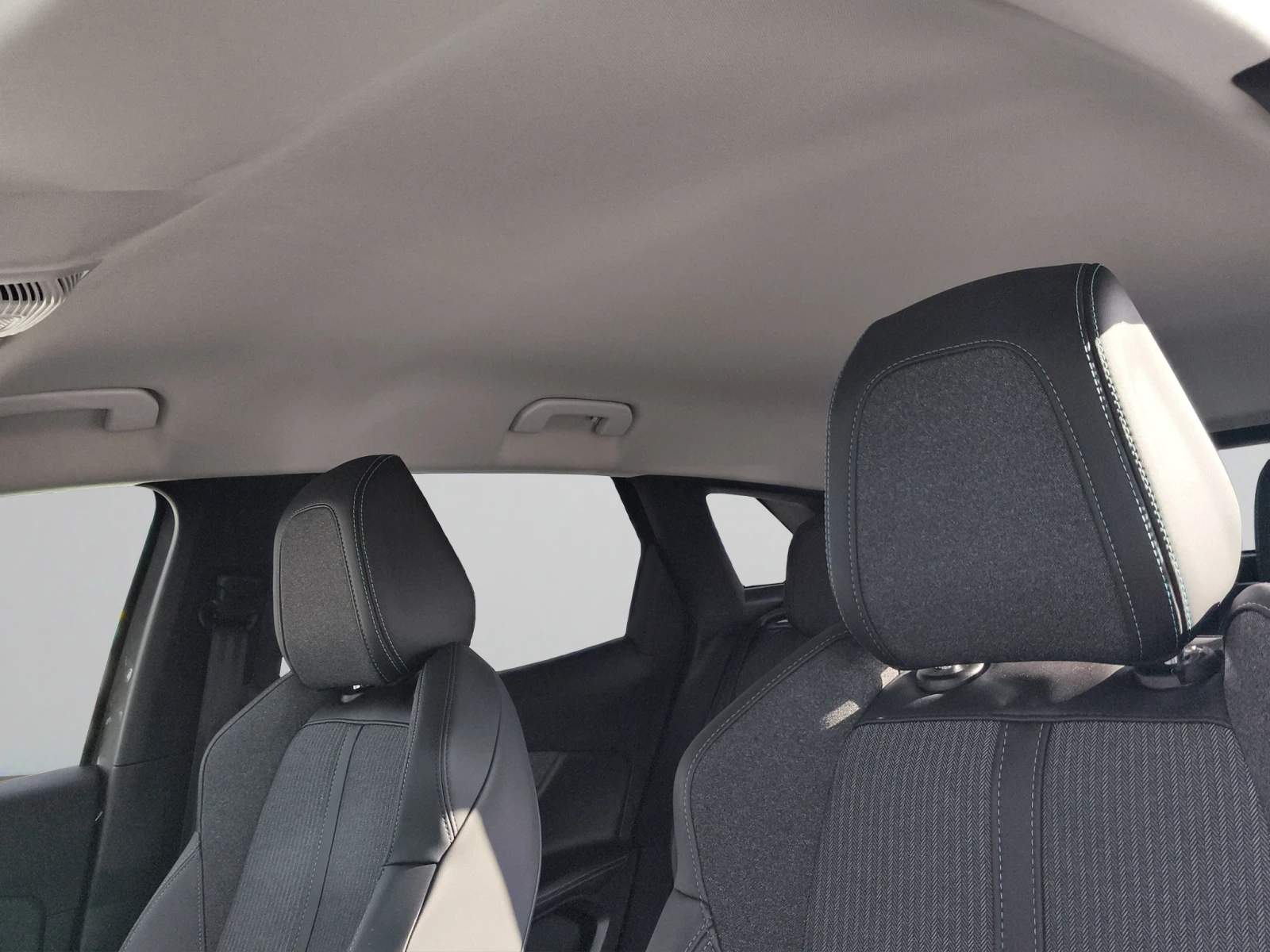 Peugeot 3008 ALLURE 1.6 Plug-in HYBRID 4WD 300 EAT8 / 2101R12 | Mobile.bg � ����������� 13