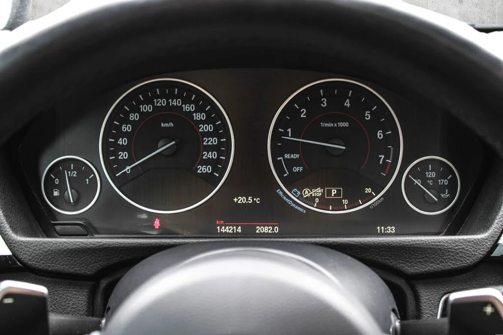 BMW 335 I * M-Package* * HeadUp* * A���������* (���� �� �� | Mobile.bg � ����������� 14