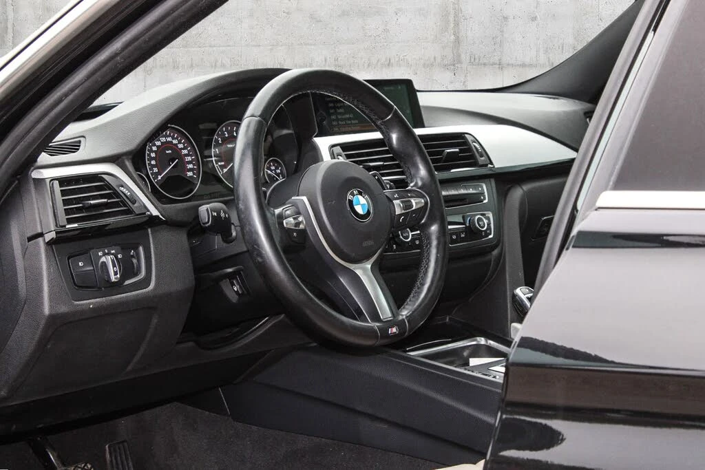 BMW 335 I * M-Package* * HeadUp* * AвтоКредит* (ЦЕНА ДО БГ - изображение 10