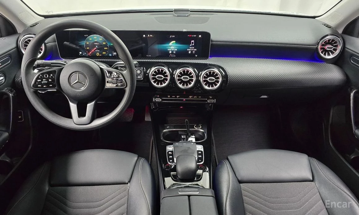 Mercedes-Benz A 220  - изображение 7