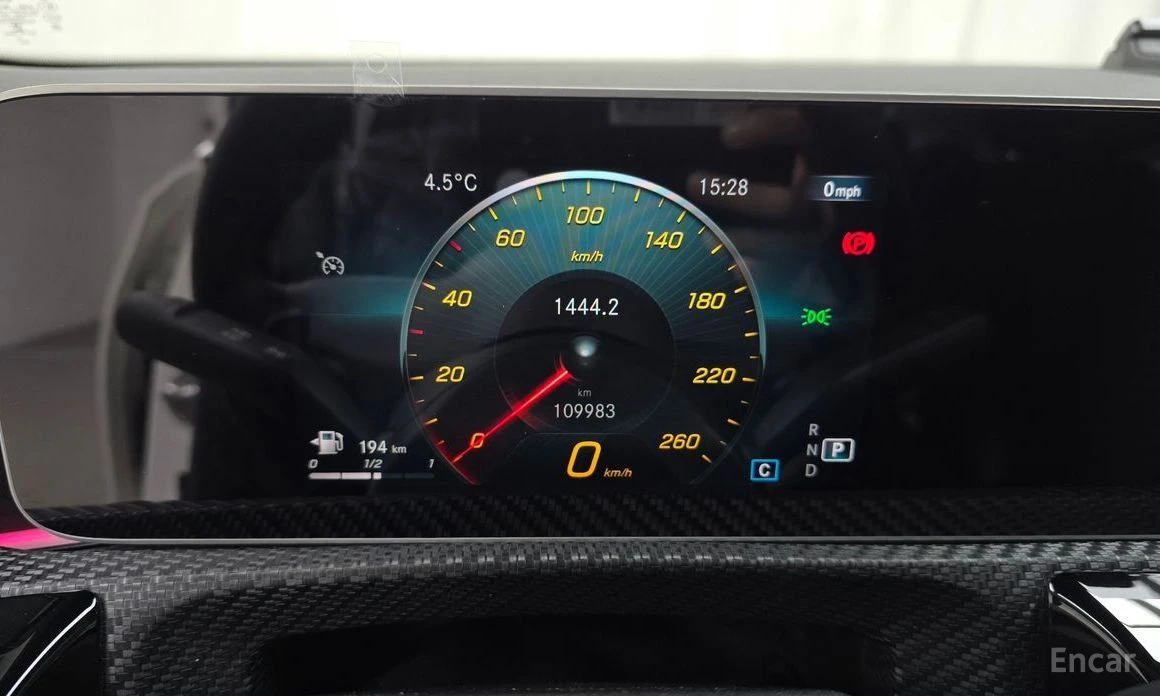 Mercedes-Benz A 220  - изображение 8