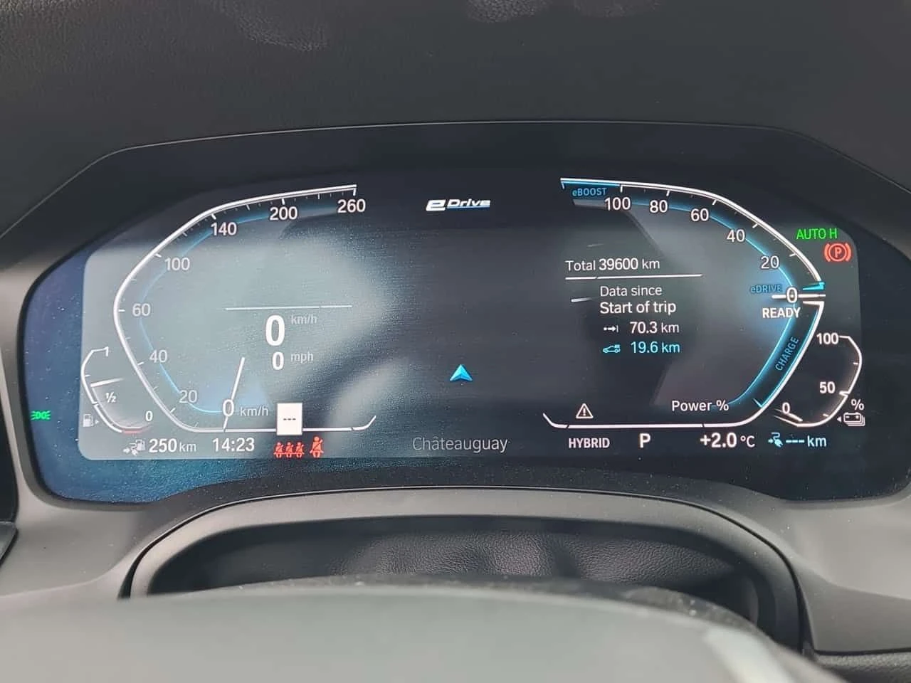 BMW 330 E XDRIVE /CAMERA/PANO/NAVI, снимка 9 - Автомобили и джипове - 53947808