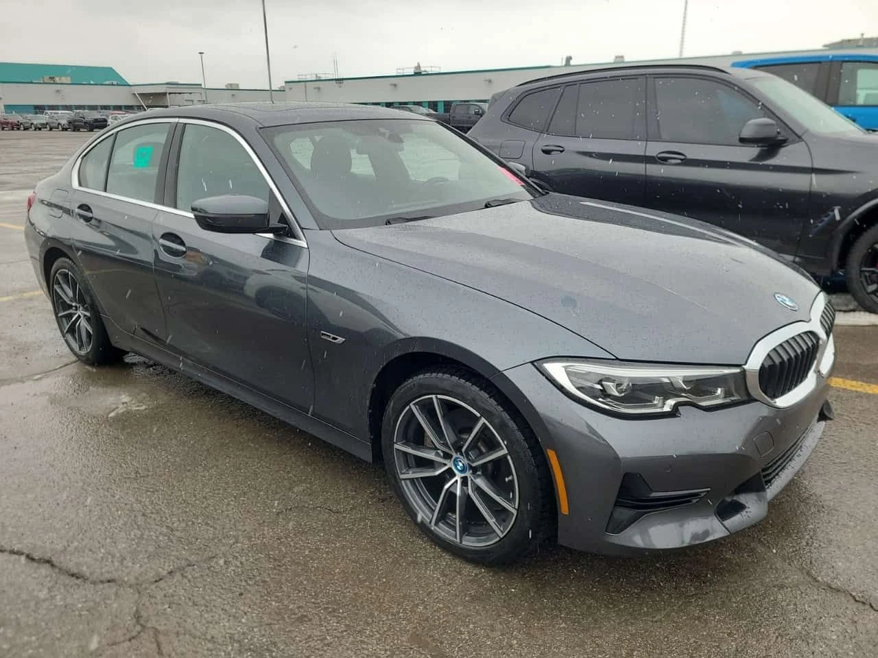 BMW 330 E XDRIVE /CAMERA/PANO/NAVI, снимка 2 - Автомобили и джипове - 53947808