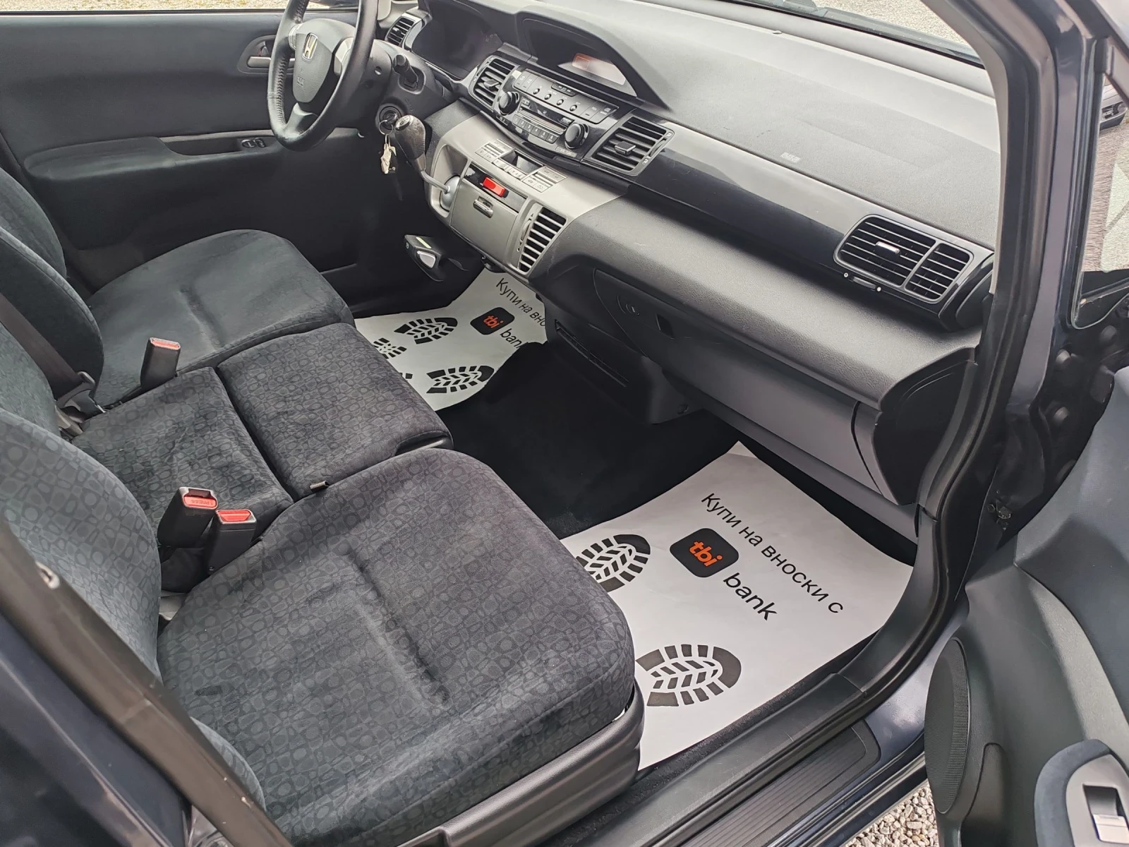 Honda Fr-v 1.7 VTec 125kc, снимка 10 - Автомобили и джипове - 54043893