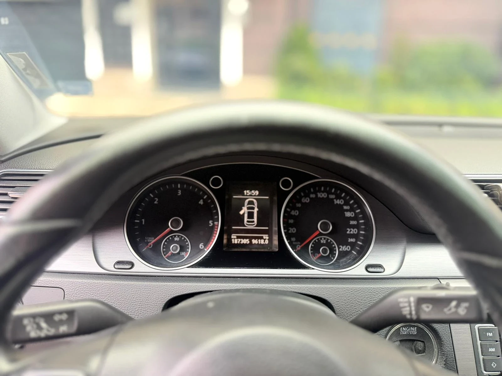 VW Passat, снимка 15 - Автомобили и джипове - 54150262