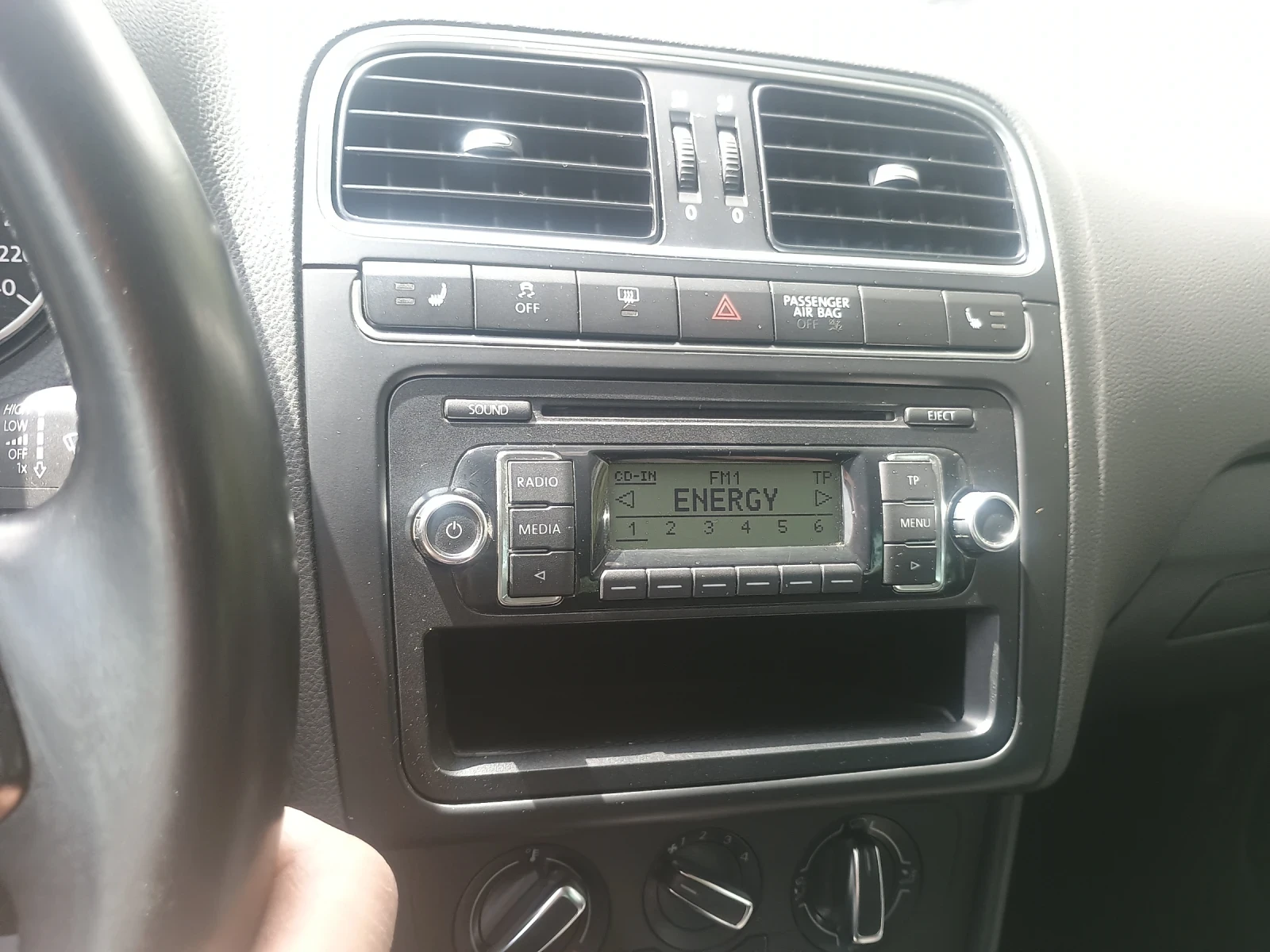 VW Polo 1, 6 tdi, снимка 9 - Автомобили и джипове - 54477139
