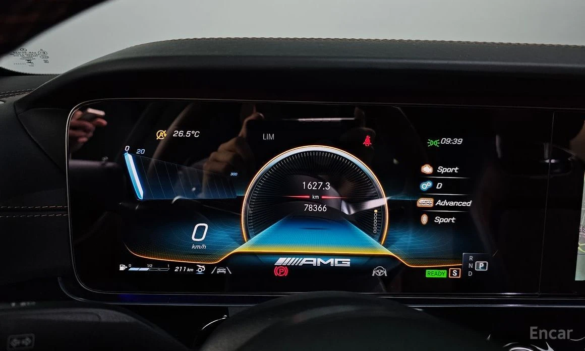 Mercedes-Benz AMG GT, снимка 8 - Автомобили и джипове - 55385374