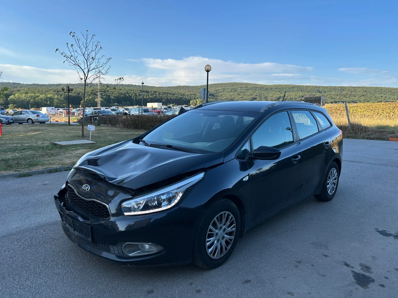 Kia Ceed 1.4crdi 90ks, снимка 2 - Автомобили и джипове - 55952897