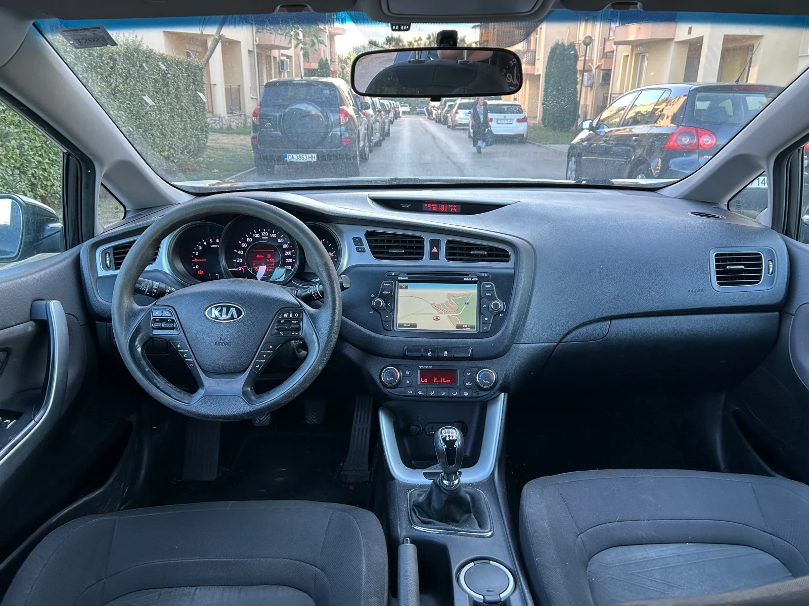 Kia Ceed 1.4crdi 90ks, снимка 13 - Автомобили и джипове - 55952897