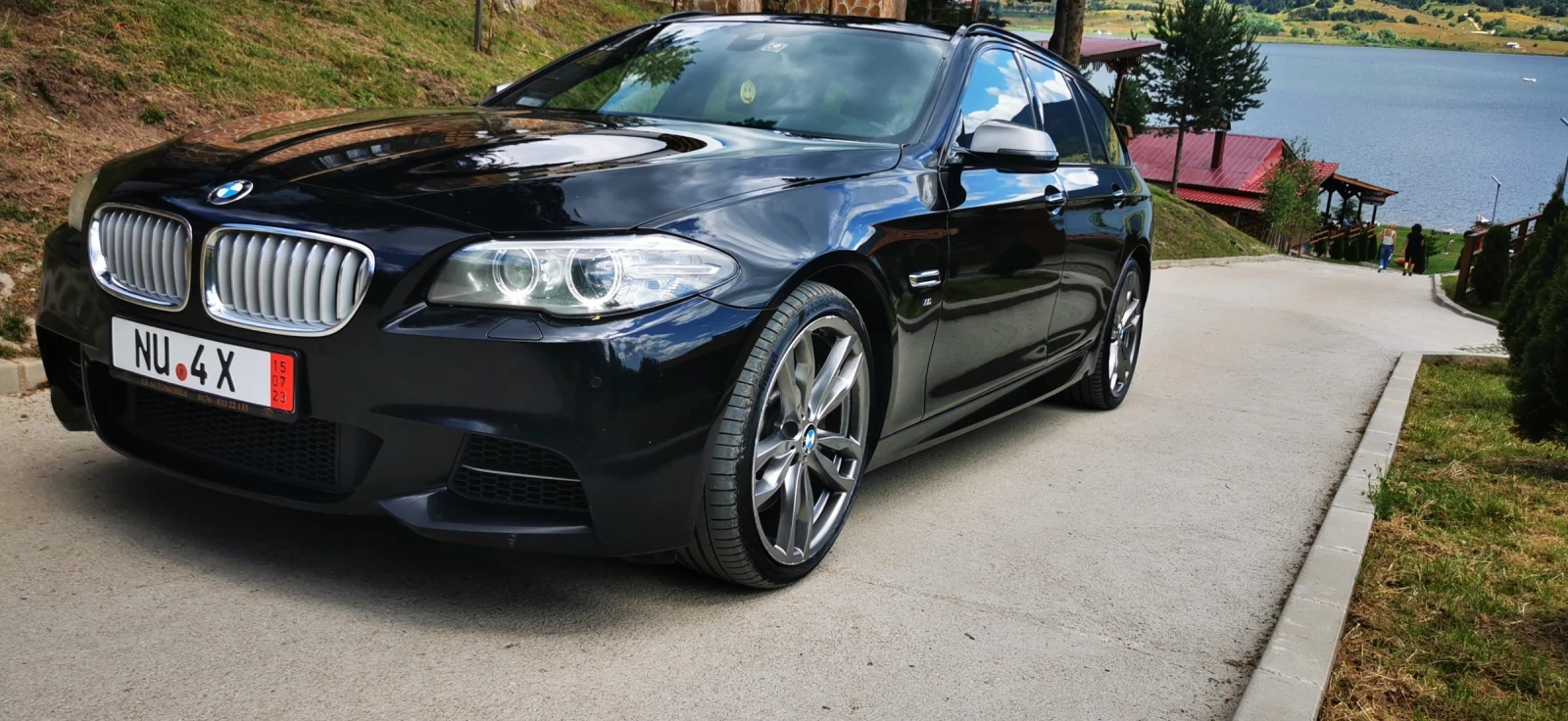 BMW 550 Комби, снимка 14 - Автомобили и джипове - 55969848