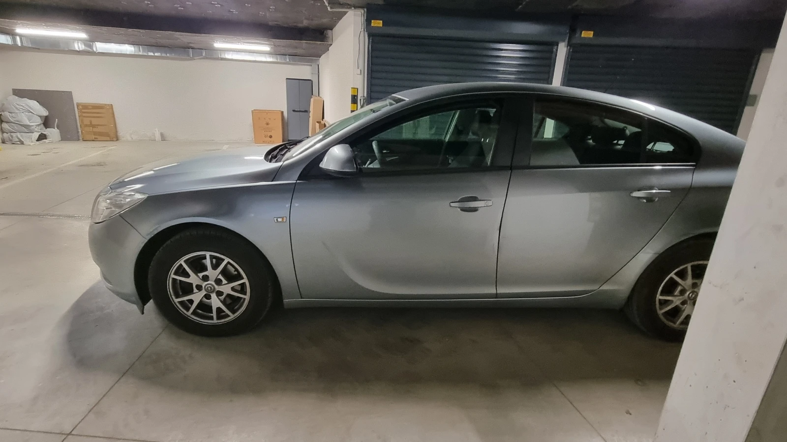Opel Insignia, снимка 3 - Автомобили и джипове - 56355105