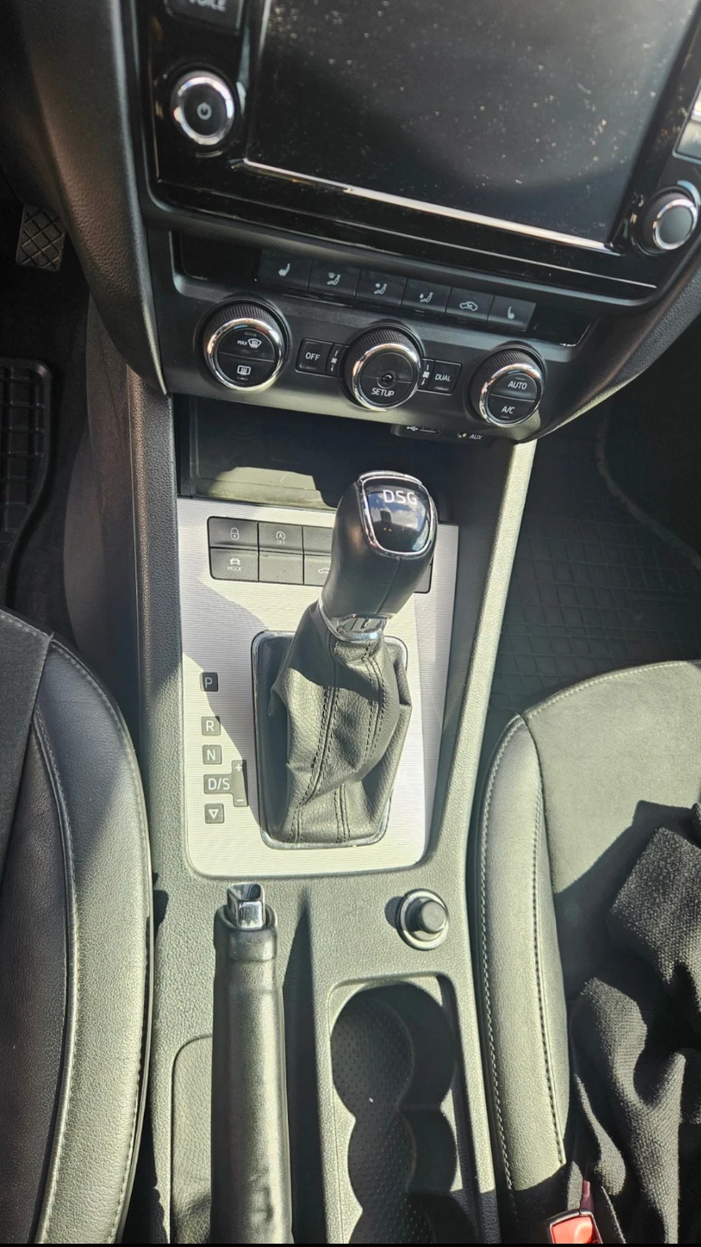 Skoda Octavia 2.0tdi 150, снимка 9 - Автомобили и джипове - 56414771