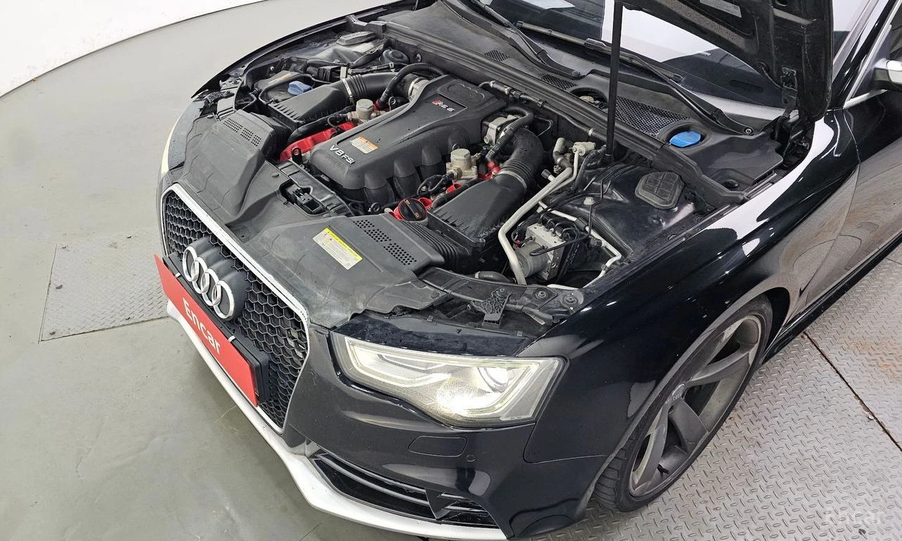 Audi Rs5 4.2* V8* BANG* OLUFSEN* , снимка 17 - Автомобили и джипове - 56433744