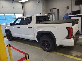 Toyota Tundra  LIMITED HYBRID CREW CAB SHORT BED , снимка 4