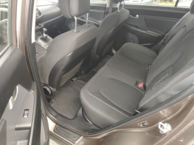 Kia Sportage 1.6 БЕНЗИН , снимка 11