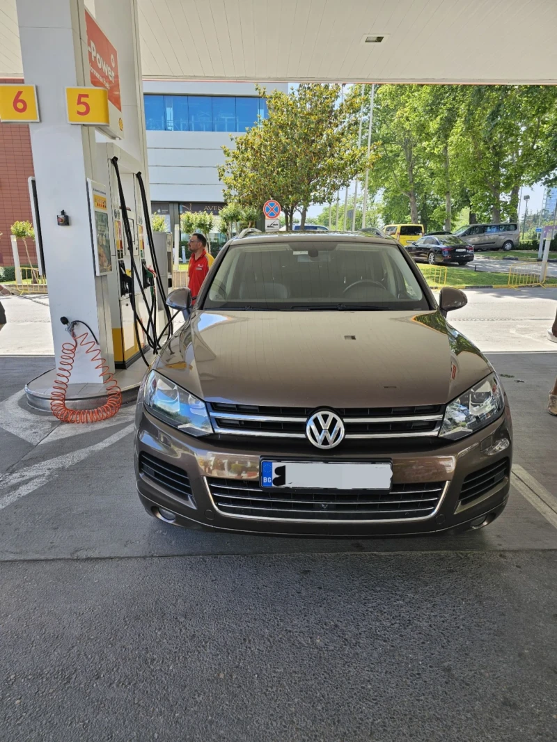 VW Touareg 4.2 TDI, снимка 3 - Автомобили и джипове - 48087257