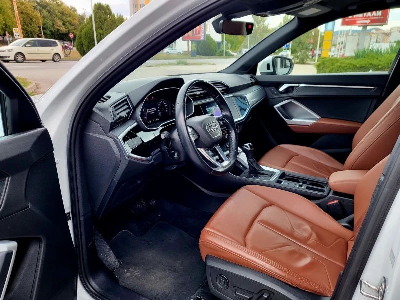 Audi Q3 2.0 TFSI, снимка 10 - Автомобили и джипове - 52030324