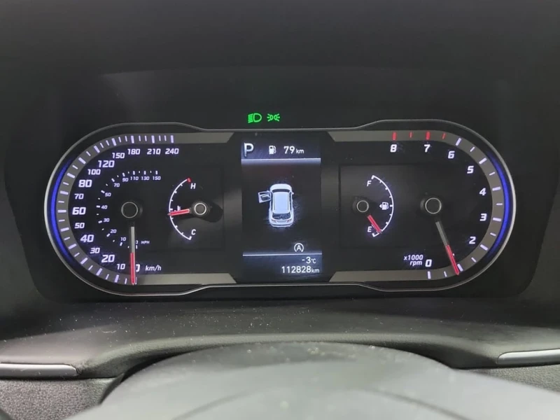 Hyundai Tucson * Essential AWD * CARFAX * БЕЗ ПЪРВОНАЧАЛНА ВНОСКА, снимка 8 - Автомобили и джипове - 52736419