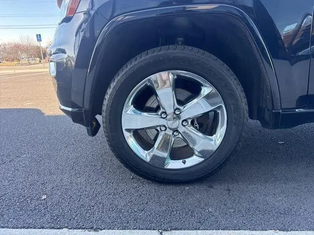 Jeep Grand cherokee Overland, снимка 17 - Автомобили и джипове - 54398568