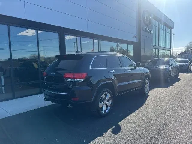 Jeep Grand cherokee Overland, снимка 5 - Автомобили и джипове - 54398568
