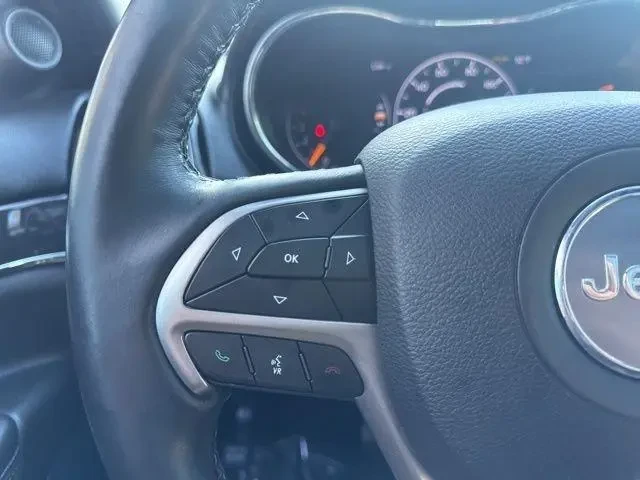 Jeep Grand cherokee Overland, снимка 12 - Автомобили и джипове - 54398568