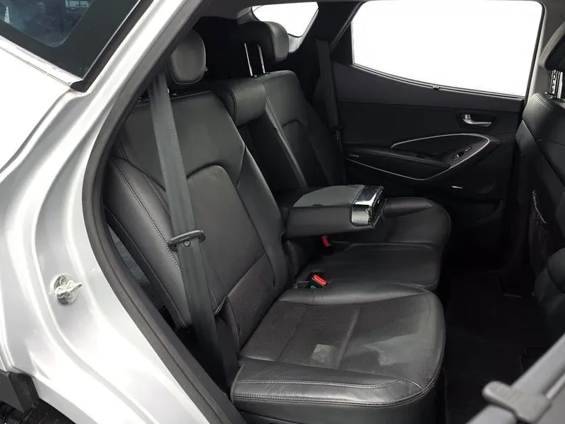 Hyundai Santa fe 2.2 4WD, снимка 11 - Автомобили и джипове - 54872115