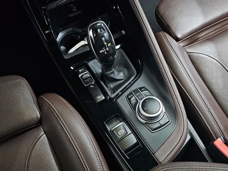 BMW X1, снимка 9 - Автомобили и джипове - 54835789