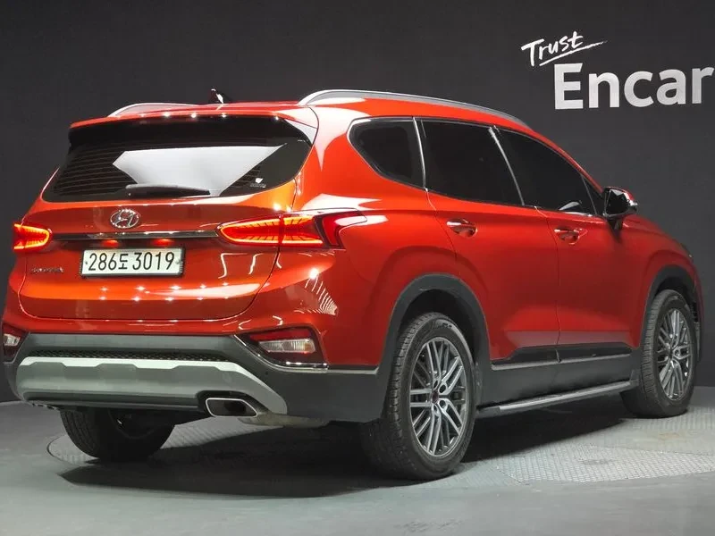 Hyundai Santa fe 2.0T 2Wd Exclusive, снимка 2 - Автомобили и джипове - 55615229