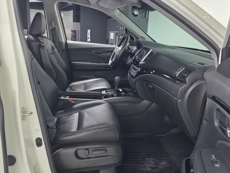 Honda Pilot 3.5 AWD 7места, снимка 11 - Автомобили и джипове - 55783502