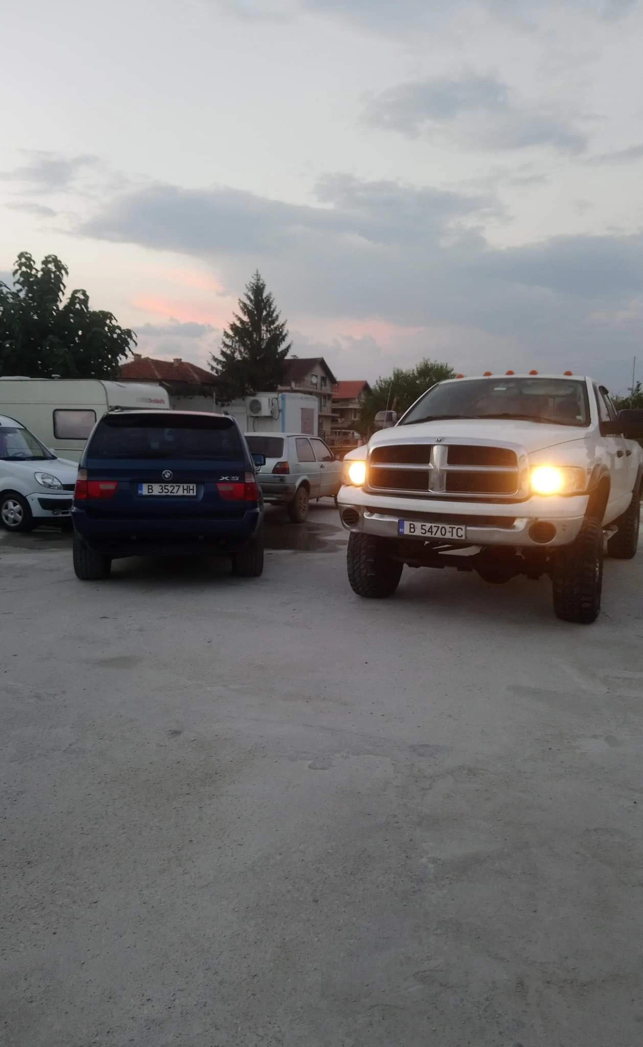 Dodge RAM 1500 2500 5.7  - изображение 2