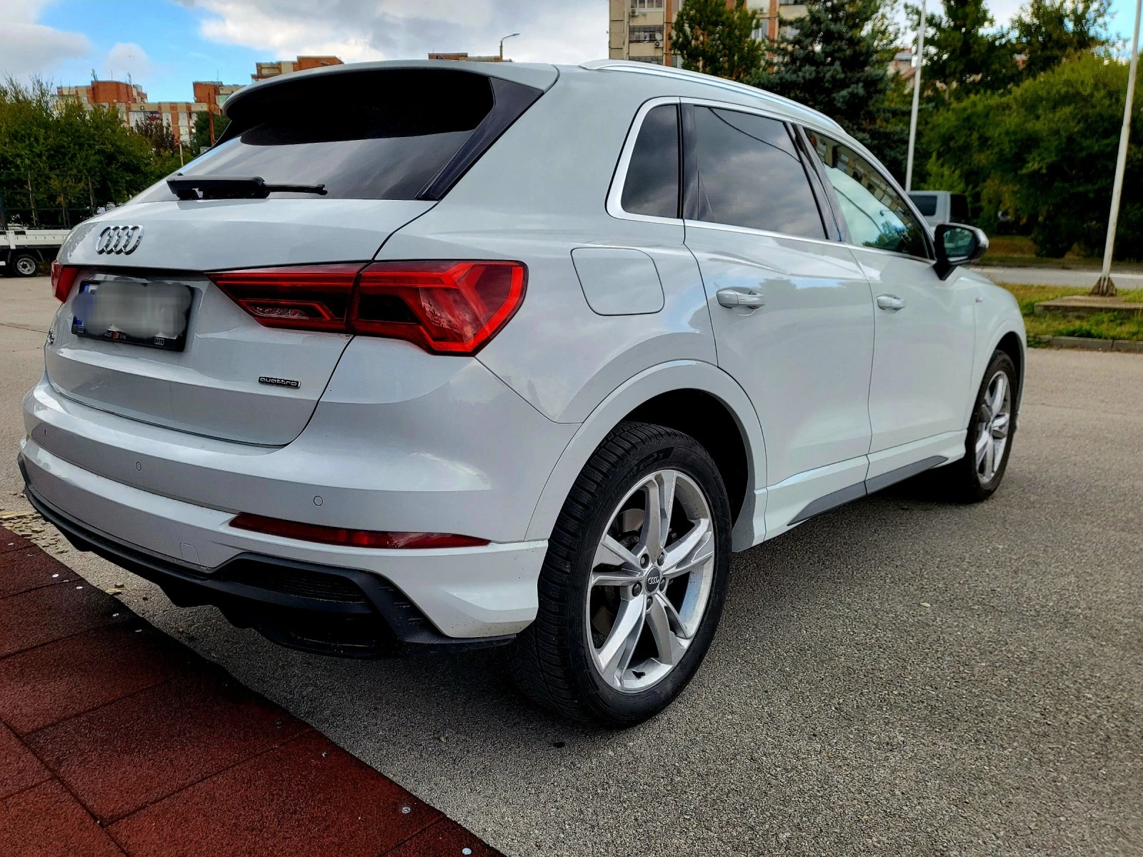 Audi Q3 2.0 TFSI - изображение 6