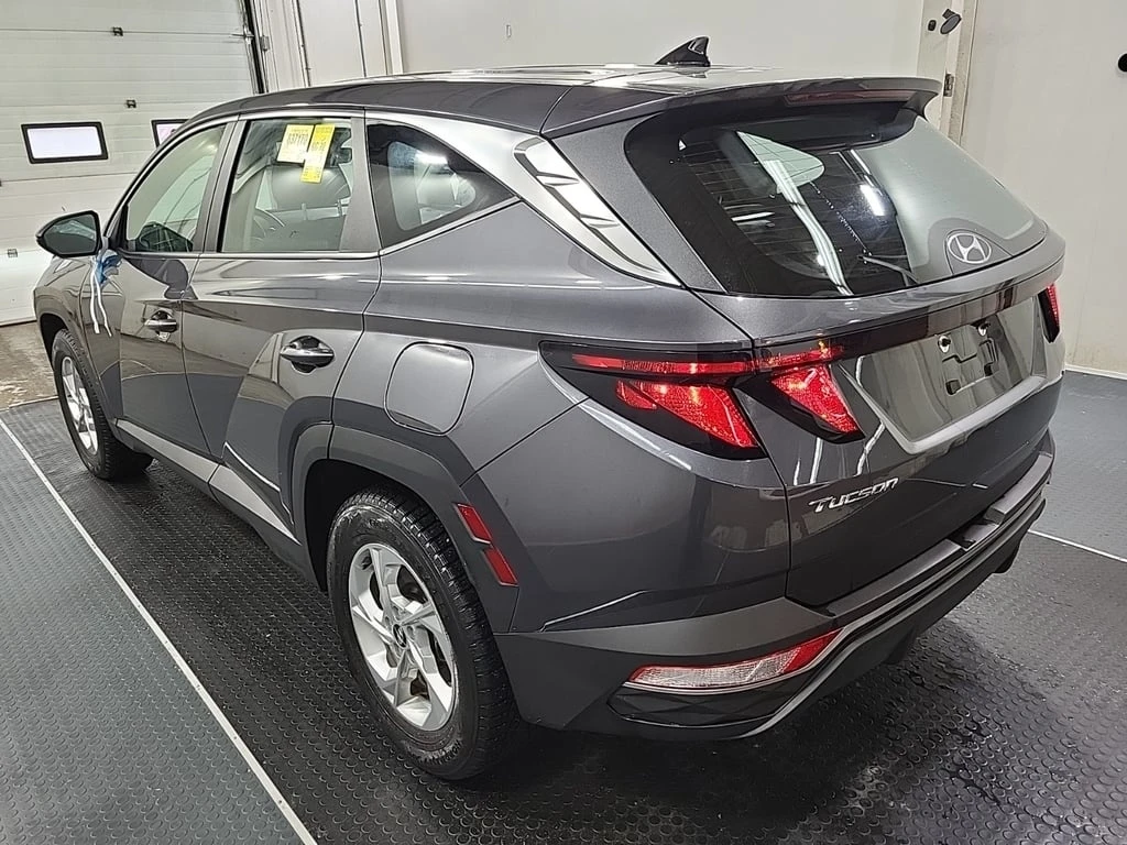 Hyundai Tucson * Essential AWD * CARFAX * БЕЗ ПЪРВОНАЧАЛНА ВНОСКА - изображение 2