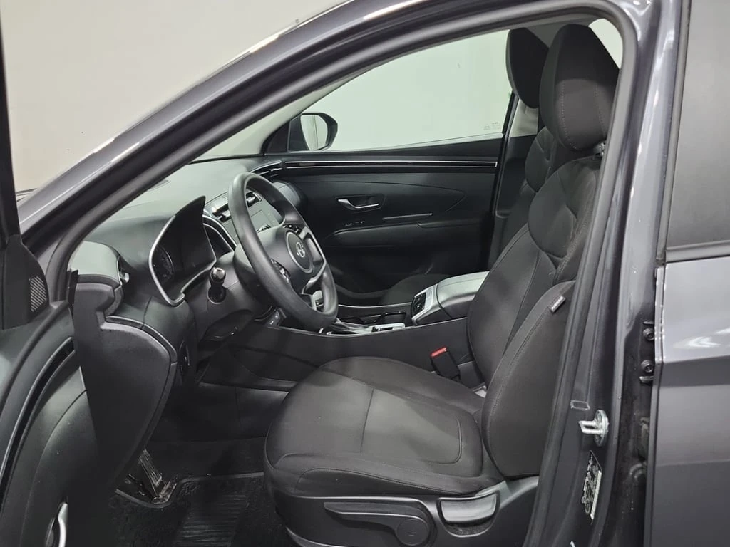 Hyundai Tucson * Essential AWD * CARFAX * БЕЗ ПЪРВОНАЧАЛНА ВНОСКА - изображение 5