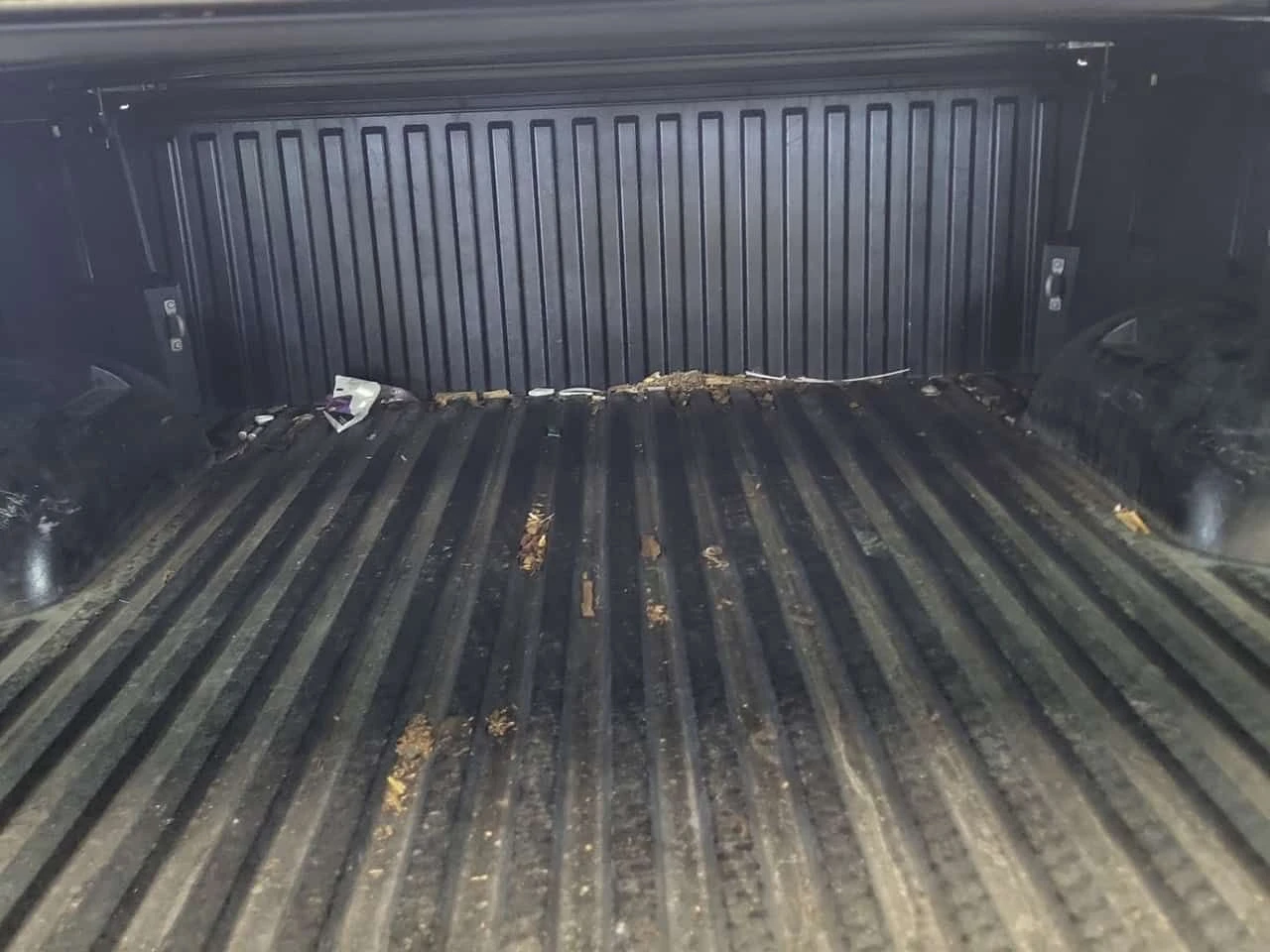Toyota Tundra  LIMITED HYBRID CREW CAB SHORT BED , снимка 14 - Автомобили и джипове - 54465893